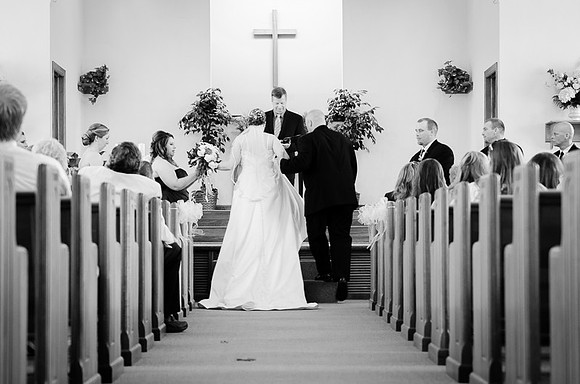 Warrenton Wedding photo by Teresa Arthur Photography