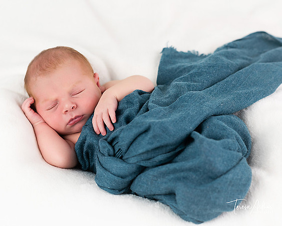 NEWBORN PHOTOGRAPHER IN WARRENTON VA-TERESA ARTHUR PHOTOGRAPHY