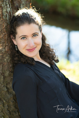 PROFESSIONAL PHOTOGRAPHER FOR OUTDOOR PORTRAITS-TERESA ARTHUR PHOTOGRAPHY-NORTHERN VIRGINIA-WARRENTON VA