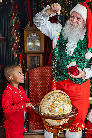 DCORTEZ-SANTA 2025-136-Edit