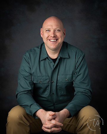Business Portrait Photographer in NOVA-Teresa Arthur Photography