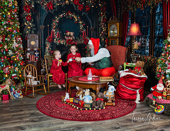 L-J-MOLTZ-SANTA 2025-14-Edit