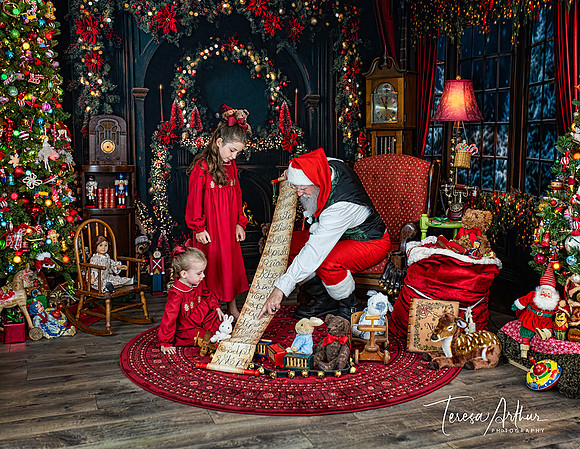 L-J-MOLTZ-SANTA 2025-23-Edit