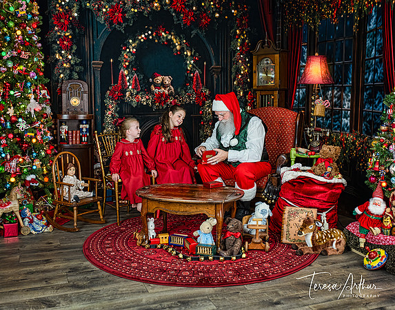 L-J-MOLTZ-SANTA 2025-29-Edit