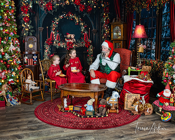 L-J-MOLTZ-SANTA 2025-45-Edit