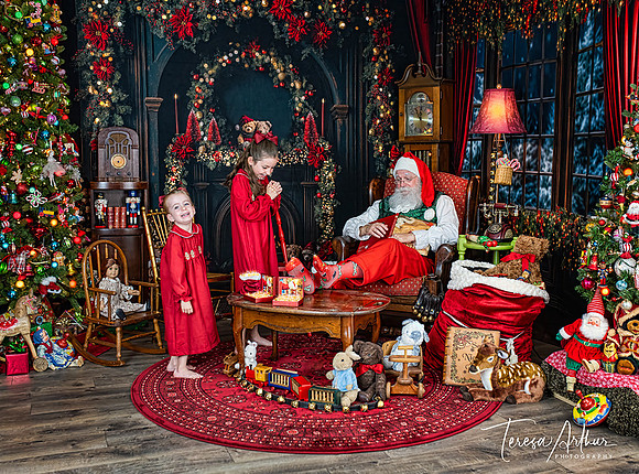 L-J-MOLTZ-SANTA 2025-53-Edit