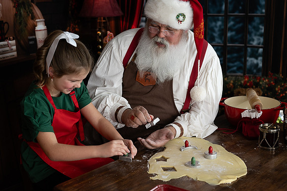 LEAR-GRACELYN-SANTA-2025-50
