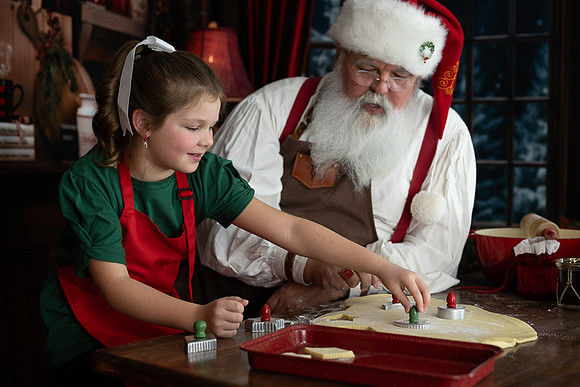 LEAR-GRACELYN-SANTA-2025-52