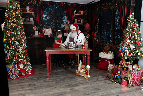 LEAR-GRACELYN-SANTA-2025-75