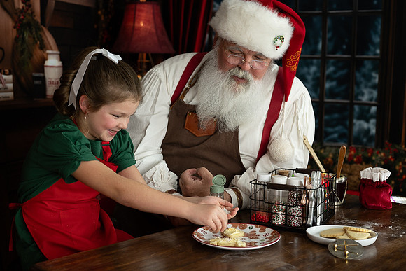 LEAR-GRACELYN-SANTA-2025-82