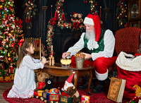 LESTER-SOPHIA-SANTA-2025-6