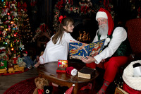 LESTER-SOPHIA-SANTA-2025-13