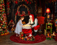 LESTER-SOPHIA-SANTA-2025-16