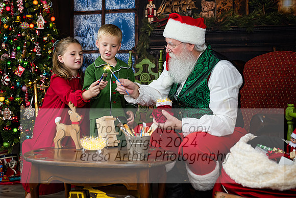 S-H-FRINKS-SANTA-2024-093-Edit