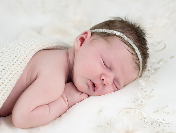 NB-UHLER-M-APR2023-247-Edit