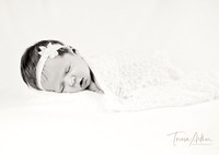 NB-UHLER-M-APR2023-126-Edit-BW