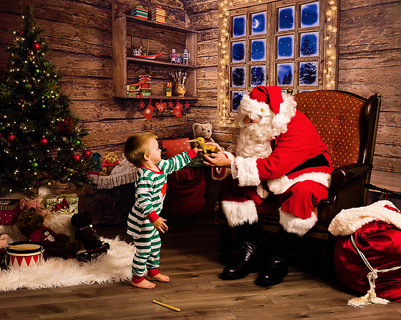 SANTA2016-TAYLOR-115