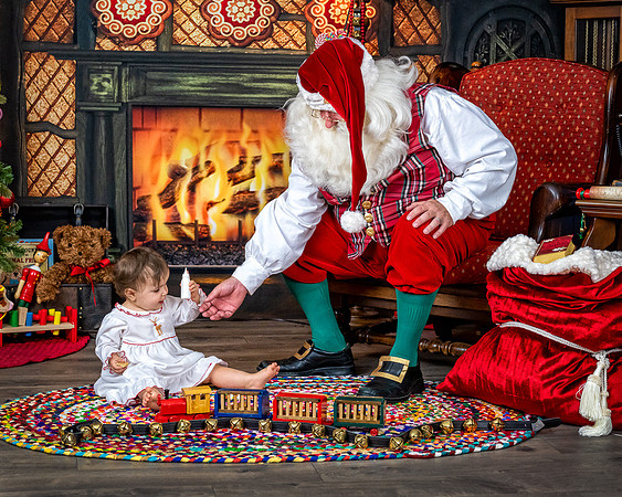 W-E-LIDDLE-SANTA-2021-800-Edit