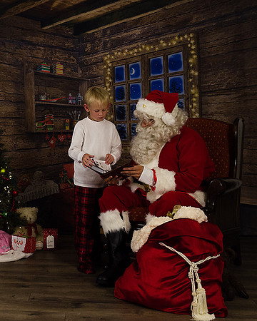 SANTA2016-Linkous-237