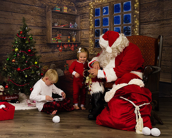 SANTA2016-Linkous-309