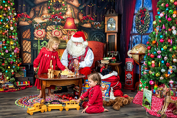 ELLA-ANDREW-SANTA-2021-580