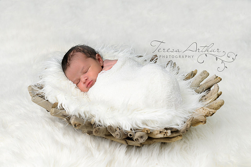 Natural Newborn Photos