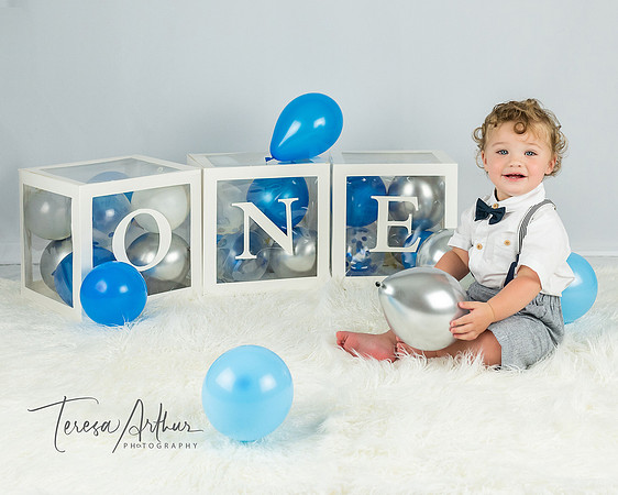 BABY PHOTOGRAPHER IN NORTHERN VIRGINIA TERESA ARTHUR ONE YEAR PICTURES
