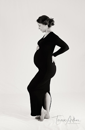 BEAUTIFUL MATERNITY PORTRAIT SESSIONS BY TERESA ARTHUR PHOTOGRAPHY WARRENTON VA