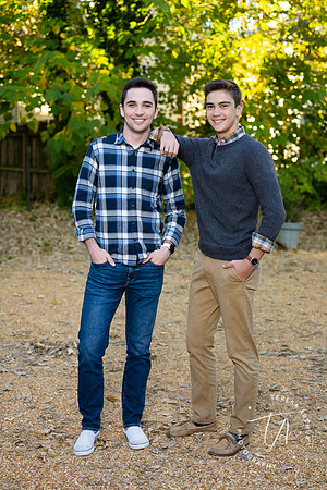 HIGH SCHOOL SENIOR PHOTOS BY TERESA ARTHUR PHOTOGRAPHY