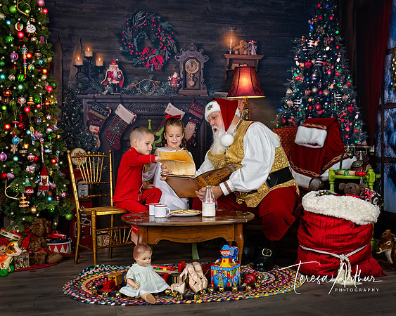 SANTA NOSTALGIC PHOTO SESSIONS BY TERESA ARTHUR PHOTOGRAPHY-WARRENTON VA