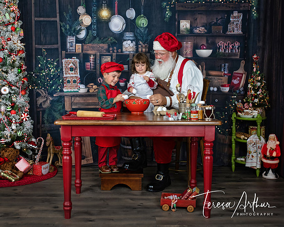 SANTA AND ME PHOTO SESSIONS BY TERESA ARTHUR PHOTOGRAPHY WARRENTON VA