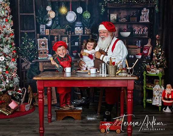 SANTA PORTRAITS IN STUDIO SESSIONS BY TERESA ARTHUR PHOTOGRAPHY-WARRENTON VA