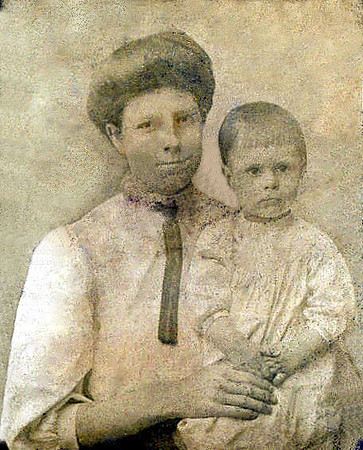 Minnie C. Raynor & child C