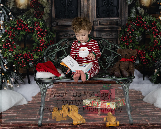 CY-MULLINS-18mos-CHRISTMAS-2022-105