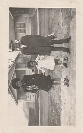 John R. Compton-1944-Easter Sunday Darlene-Ginger-John
