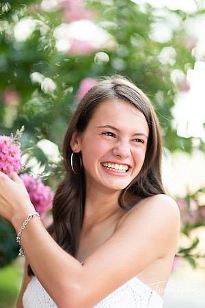 TEEN OUTDOOR PHOTO SESSION BY TERESA ARTHUR PHOTOGRAPHY