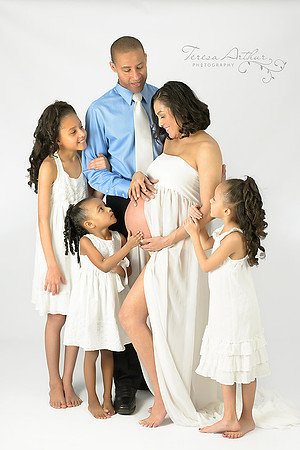 family maternity photo session