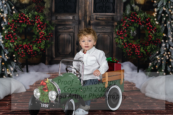CY-MULLINS-18mos-CHRISTMAS-2022-110
