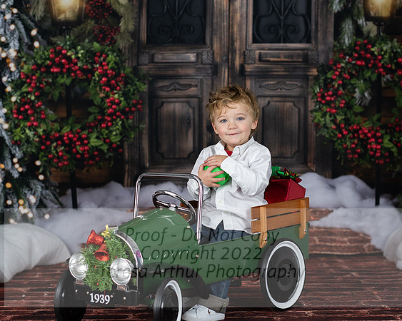 CY-MULLINS-18mos-CHRISTMAS-2022-120