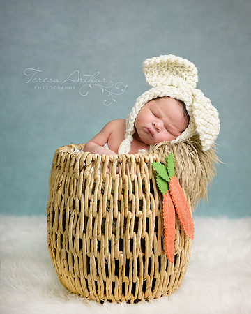 Teresa Arthur Photography-Easter baby pictures