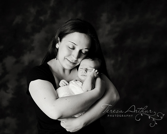 bw newborn portraits