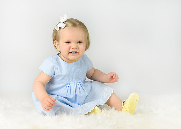 baby girl one year birthday pictures