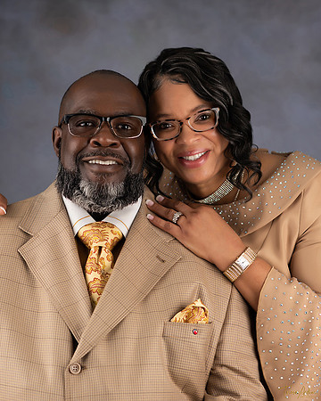 PROFESSIONAL COUPLES PORTRAITS BY TERESA ARTHUR PHOTOGRAPHY IN NORTHERN VA