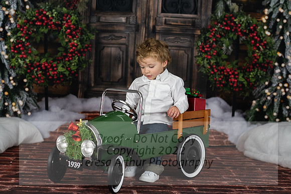 CY-MULLINS-18mos-CHRISTMAS-2022-111