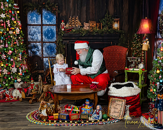 RileyW-Santa-2024-206-Edit