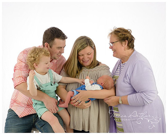 newborn family portraits
