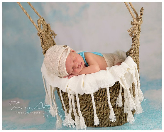 boutique newborn portraits hot air balloon teresa arthur photography
