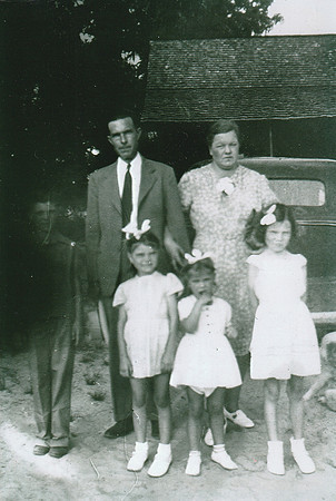 RAYNOR-Charlie J and Lillian Joe, Joyce, Minnie, Martha Ann (Tete)