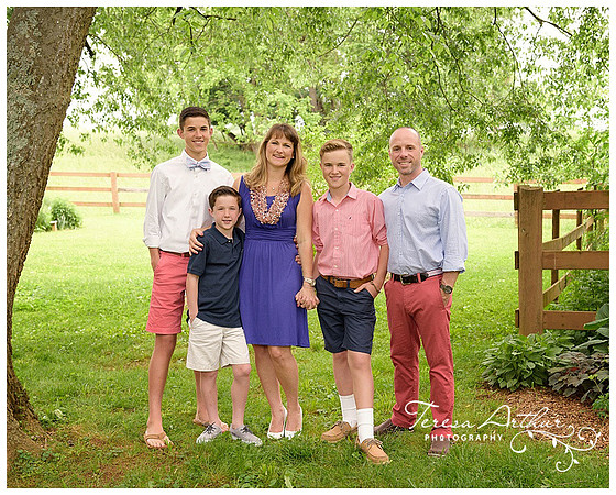 FAMILY PORTRAIT PHOTOGRAPHERS IN NORTHERN VIRGINIA