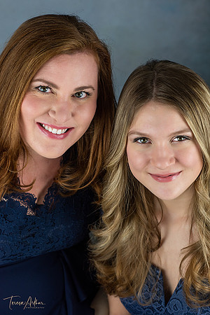 FAMILY PORTRAIT SESSION IN STUDIO BY TERESA ARTHUR PHOTOGRAPHY WARRENTON VA